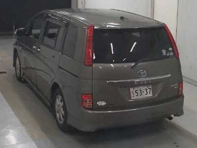 TOYOTA ISIS