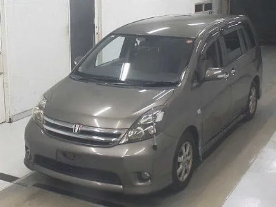 TOYOTA ISIS