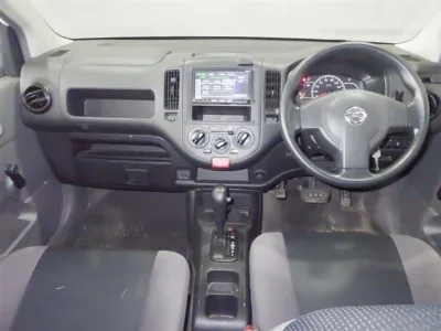 NISSAN AD