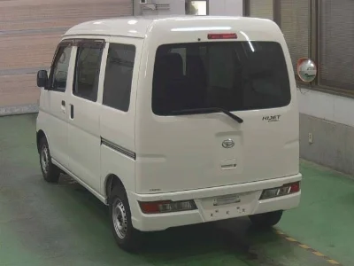 DAIHATSU HIJET VAN