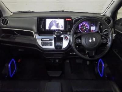 HONDA N WGN