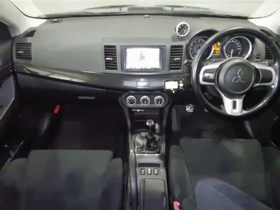 MITSUBISHI LANCER EVOLUTION