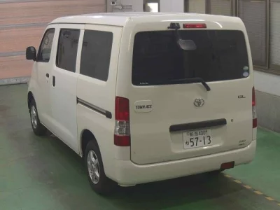 TOYOTA TOWN ACE VAN
