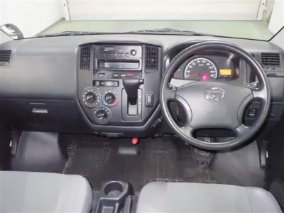 TOYOTA TOWN ACE VAN