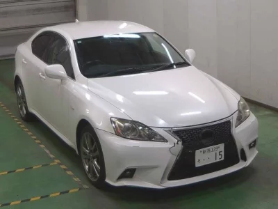 LEXUS IS