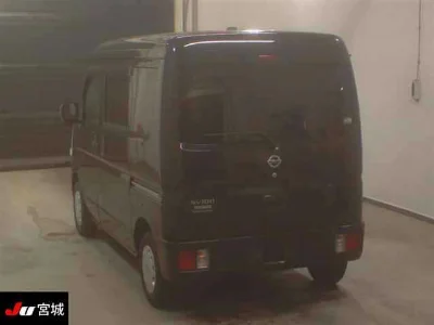 NISSAN CLIPPER VAN