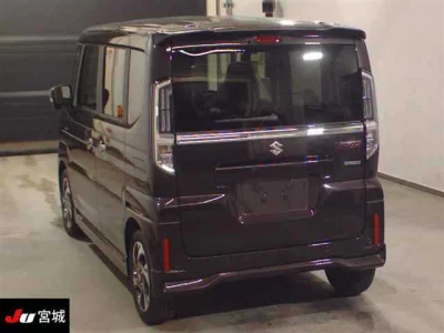 SUZUKI SPACIA CUSTOM