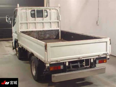 MITSUBISHI CANTER