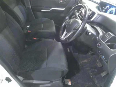 MITSUBISHI DELICA D2