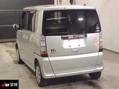 Honda N-Box+