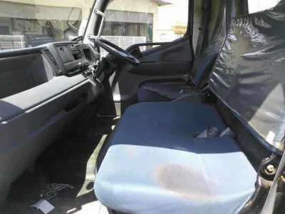 MITSUBISHI CANTER