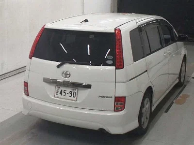 TOYOTA ISIS