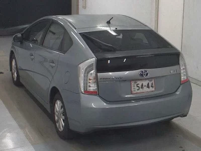 TOYOTA PRIUS PHV