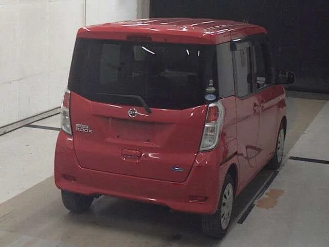 Nissan Dayz Roox  с аукциона в Японии