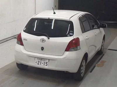 TOYOTA VITZ