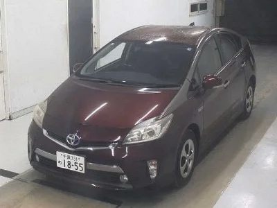 TOYOTA PRIUS PHV
