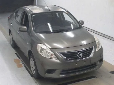 NISSAN TIIDA LATIO