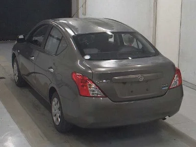 NISSAN TIIDA LATIO