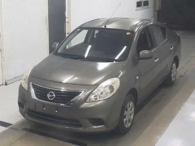 NISSAN TIIDA LATIO