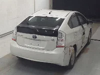 Цена авто Toyota Prius с аукционов Японии, номер кузова ZVW30, пробег 95 000, оценка 