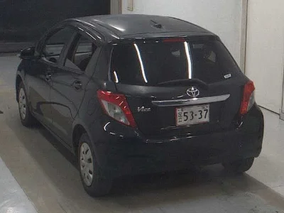 TOYOTA VITZ