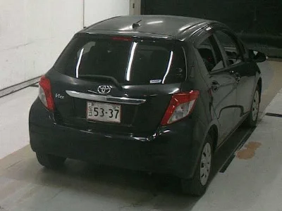 TOYOTA VITZ