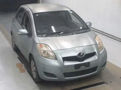 TOYOTA VITZ