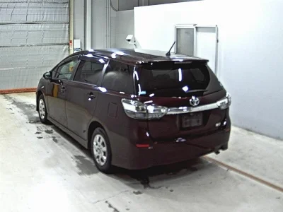 TOYOTA WISH