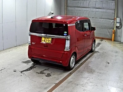 HONDA N BOX SLASH