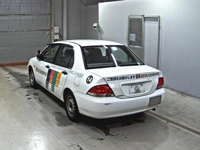 MITSUBISHI LANCER