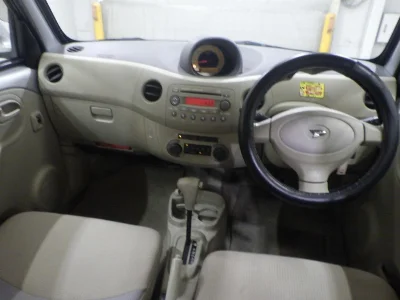 DAIHATSU ESSE