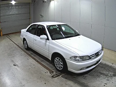 TOYOTA CARINA
