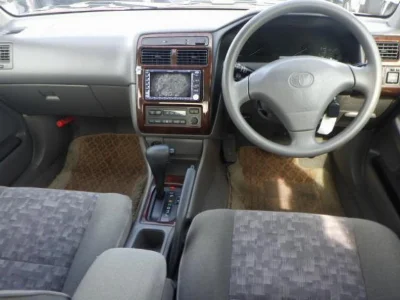 TOYOTA CARINA