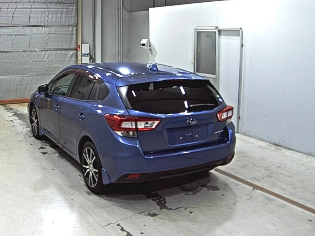 Subaru Impreza  с аукциона в Японии