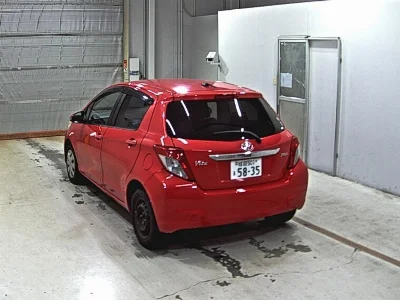 TOYOTA VITZ