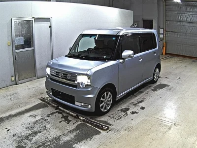 Toyota Pixis Space