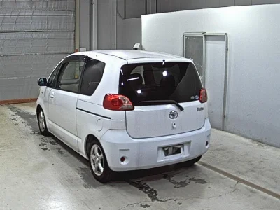 TOYOTA PORTE