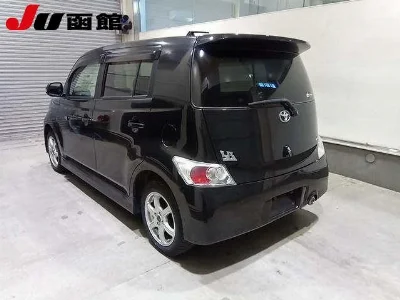 TOYOTA BB