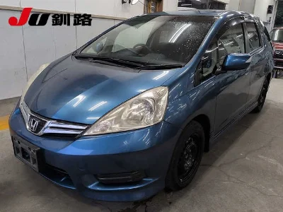 HONDA FIT SHUTTLE
