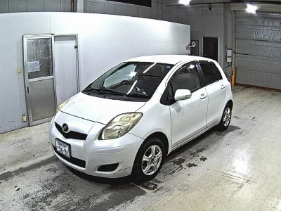 TOYOTA VITZ