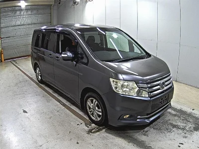 HONDA STEP WAGON