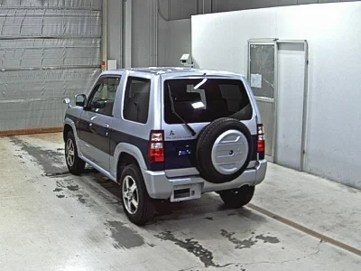 MITSUBISHI PAJERO MINI