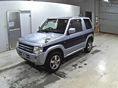 MITSUBISHI PAJERO MINI