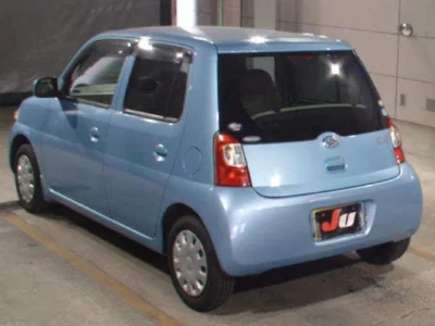 DAIHATSU ESSE