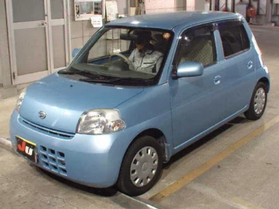 DAIHATSU ESSE