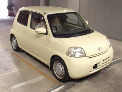 DAIHATSU ESSE