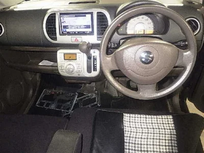 SUZUKI MRWAGON