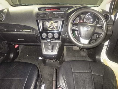 NISSAN LAFESTA