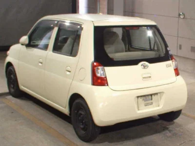 DAIHATSU ESSE