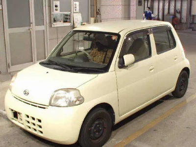 DAIHATSU ESSE